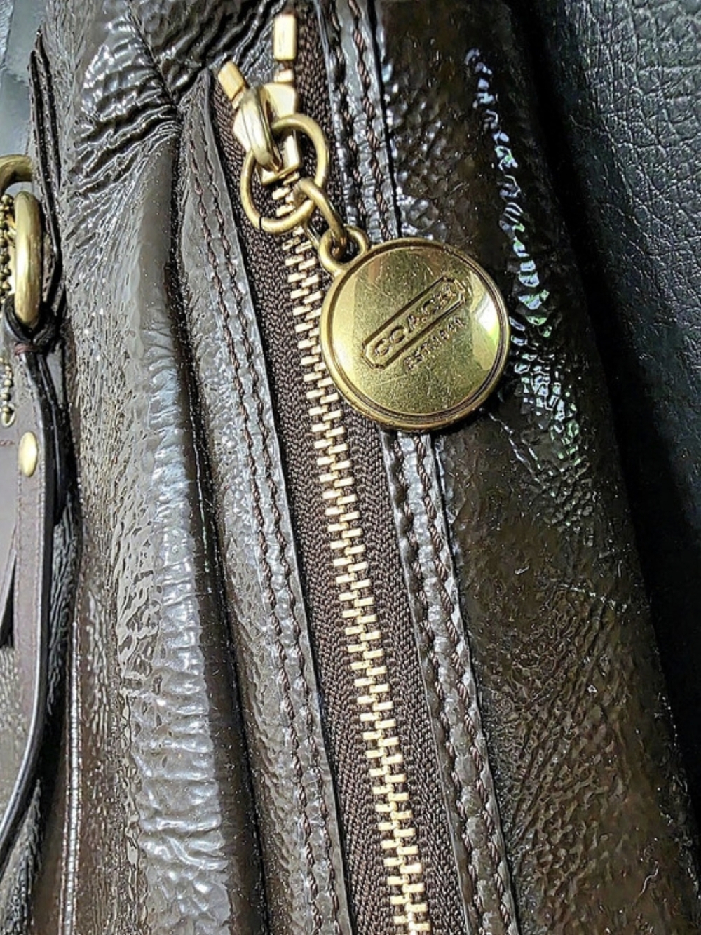 Coach Mahogony Brown Patent Leather Tote Bag - Stunning - Picture 8 of 16